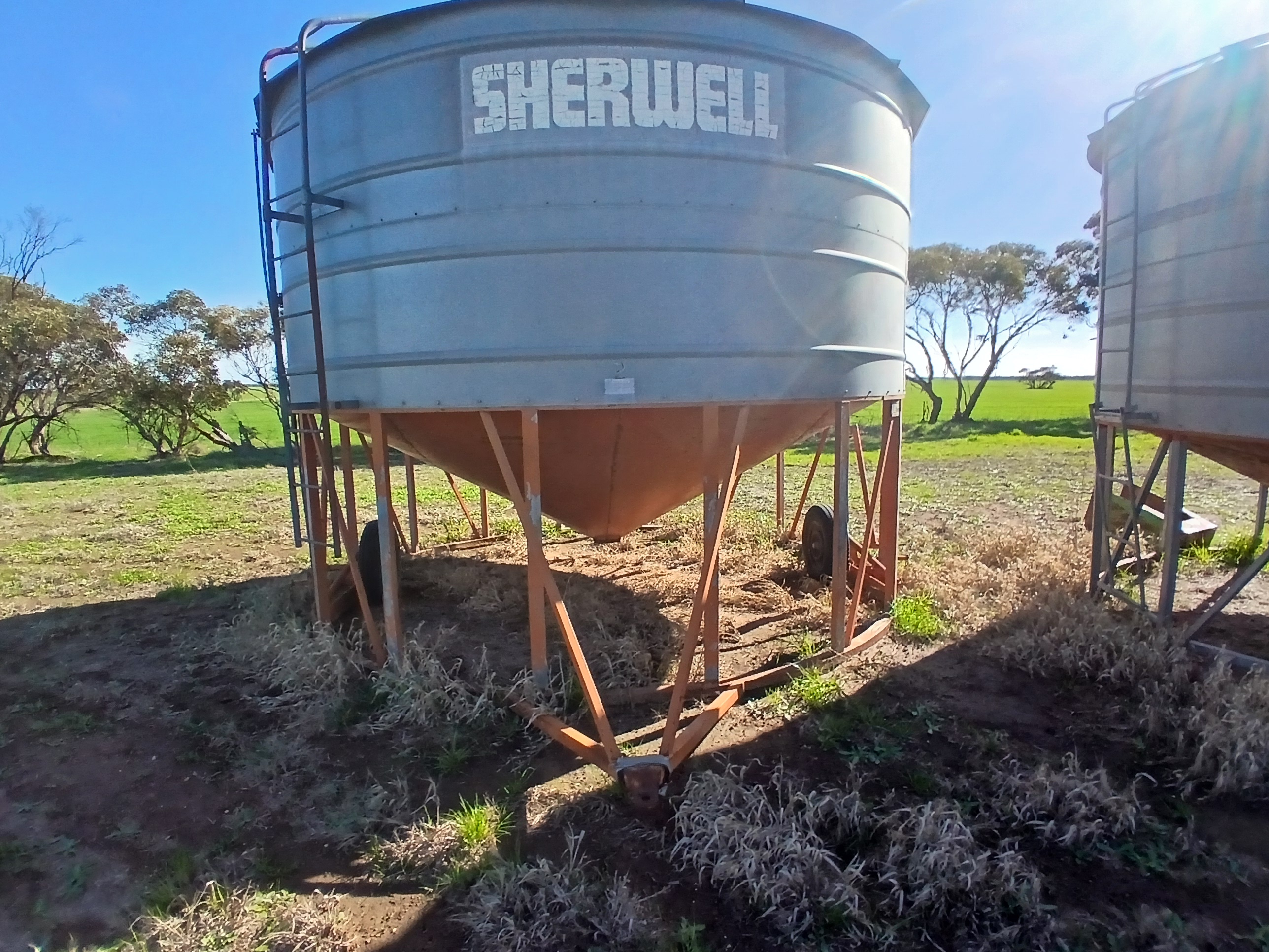 Field bin2